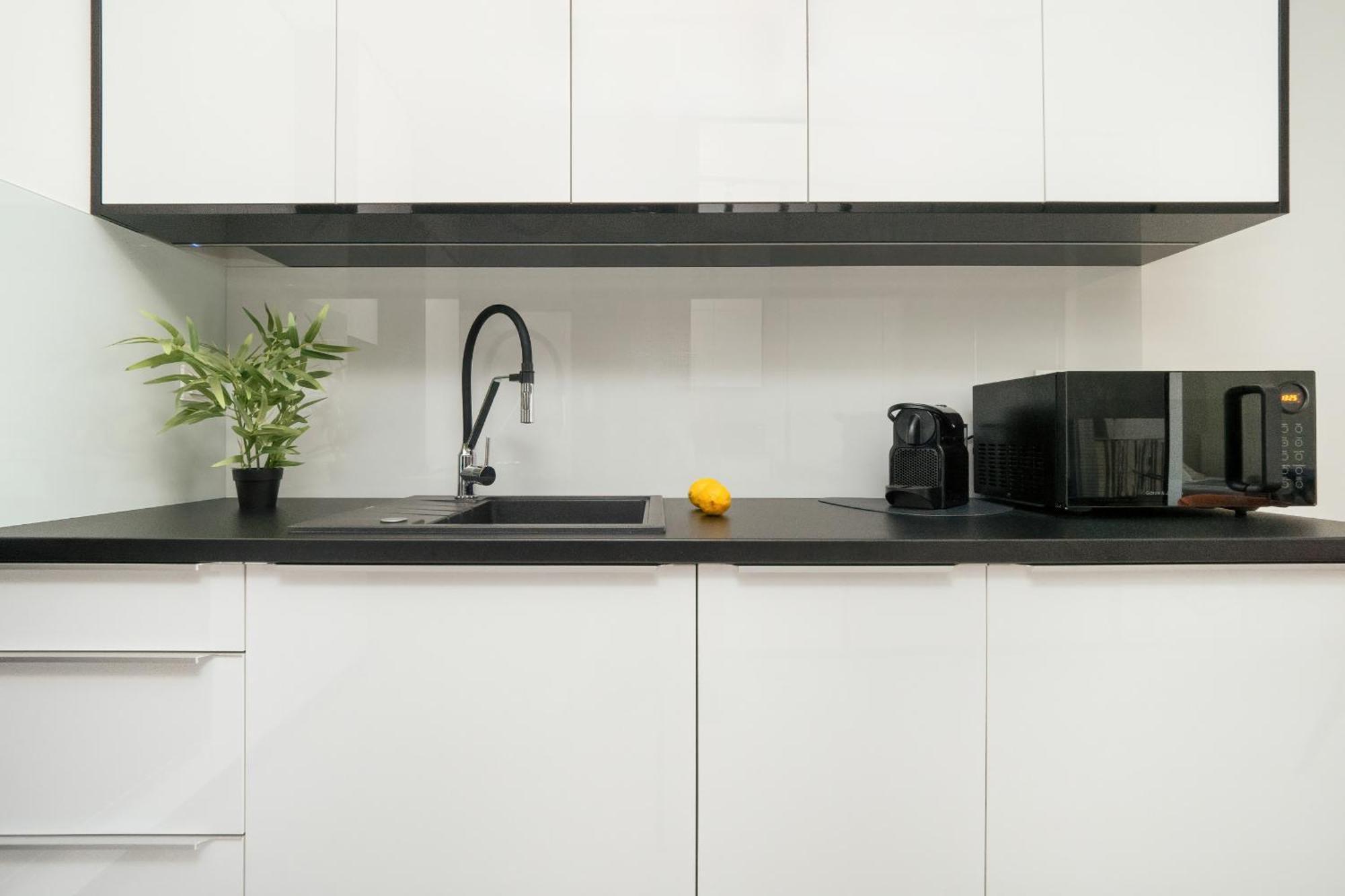 Luksusowe Studio W Lodzi Z Biurkiem, Balkonem I Klimatyzatorem By Renters Prestige Exteriér fotografie